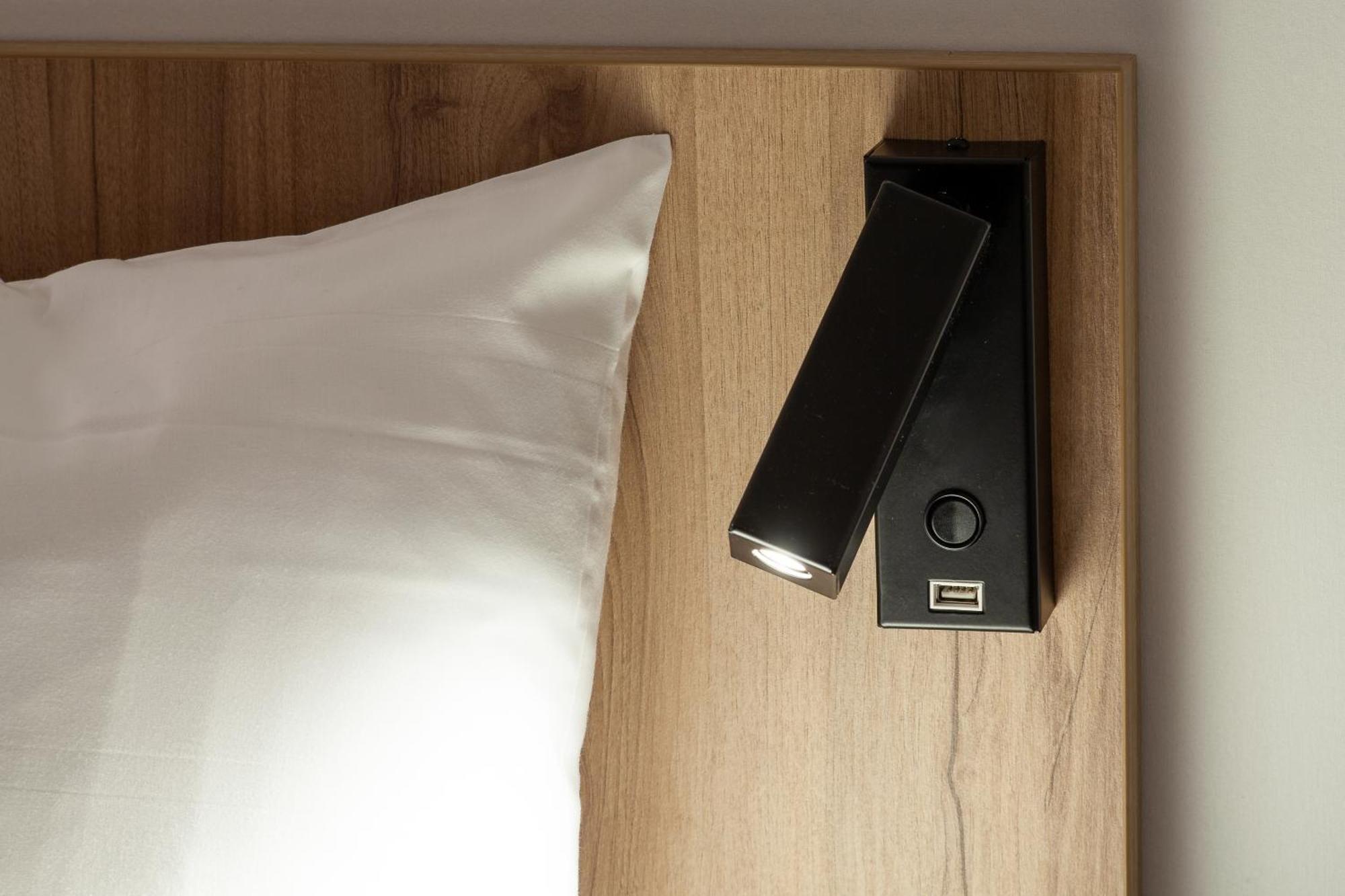 Paris Nord 18eme Hotel